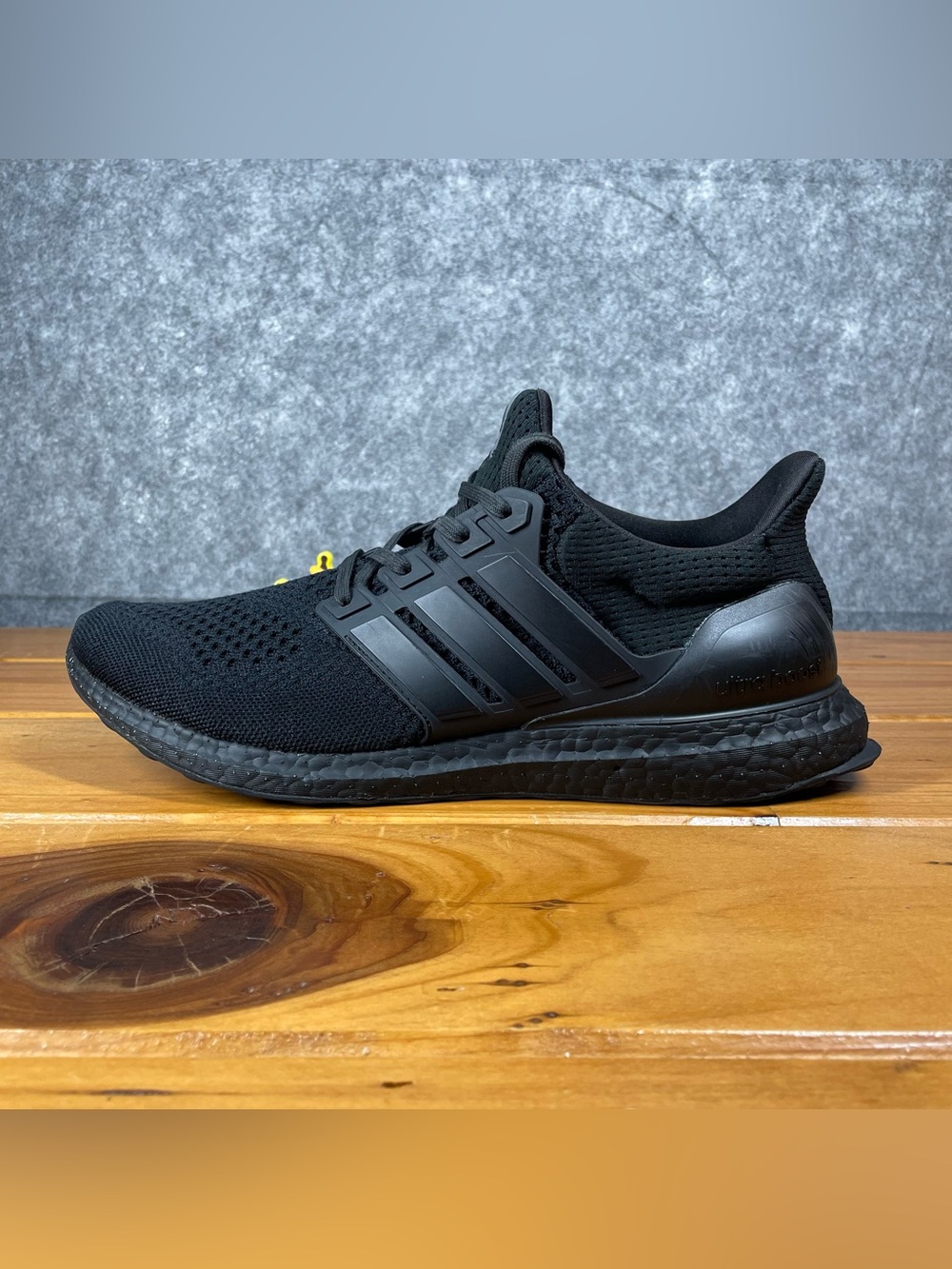 Adidas Ultraboost 1.0 Mens Size 11.5 Triple Black Running Shoes Sneakers HQ4199 - Picture 10 of 16